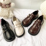 レディースシューズ　厚底　革靴　ローファー　韓国ファッション　デザイン