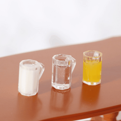 ドールハウス用 ミニチュア道具 フィギュア ぬい撮 おもちゃ 撮影道具 飲み物模型 ジュース ミルク 水 造景