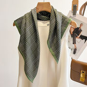 エレガントスカーフ　 68*68cm　グリーン千鳥柄　多用途ヘアスカーフ　韓国スカーフ