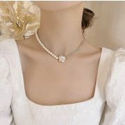 白い花、真珠のネックレス、ジルコンのネックレス、新鮮な気質のネックレス