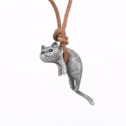 かわいい 猫ネックレス男女兼用 ネックレス 牛革ロープ ねこ猫 ネックレス 猫のアクセサリー 猫の雑貨