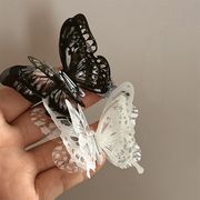 バンスクリップ　蝶々　ヘアアクセサリー　レディース　デザイン　韓国風　髪飾り　かわいい