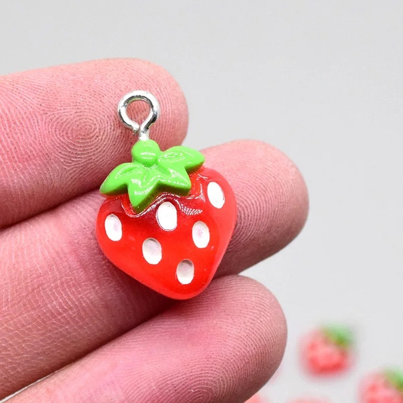 樹脂 いちご チャーム フルーツ イチゴ アクセサリーパーツ 手作り