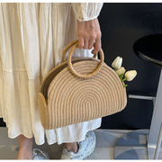 ナチュラルでシンプルなデザイン ハンドバッグ 編み物バッグ 大容量 トレンド お出かけ 斜めがけバッグ
