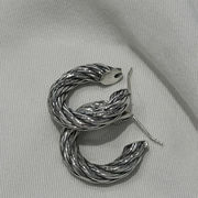 「限定販売」 S925ポスト　 ハンドメイド ピアス　アクセサリー ピアス　アクセサリーパーツ　イヤリング