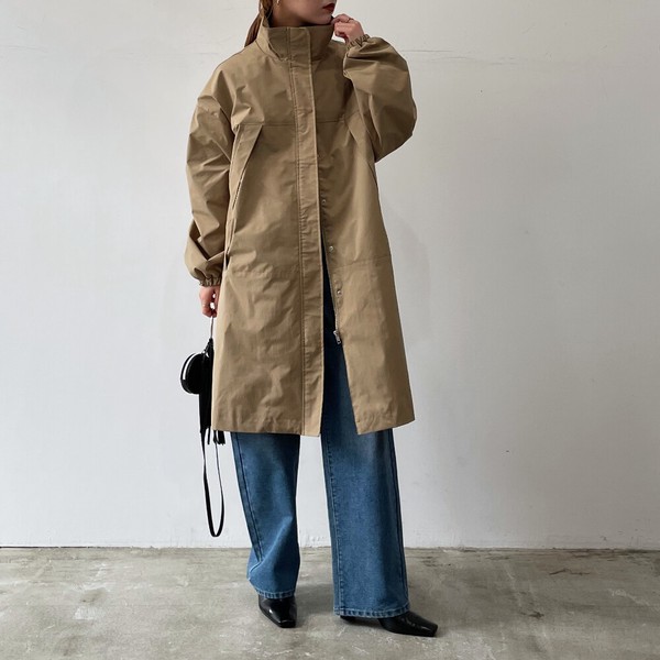 新品1PIU1UGUALE3定価19.8万円リモンタナイロンモンスターパーカーⅤ 新品1PIU1UGUALE3定価19.8万円リモンタナイロンモンスター