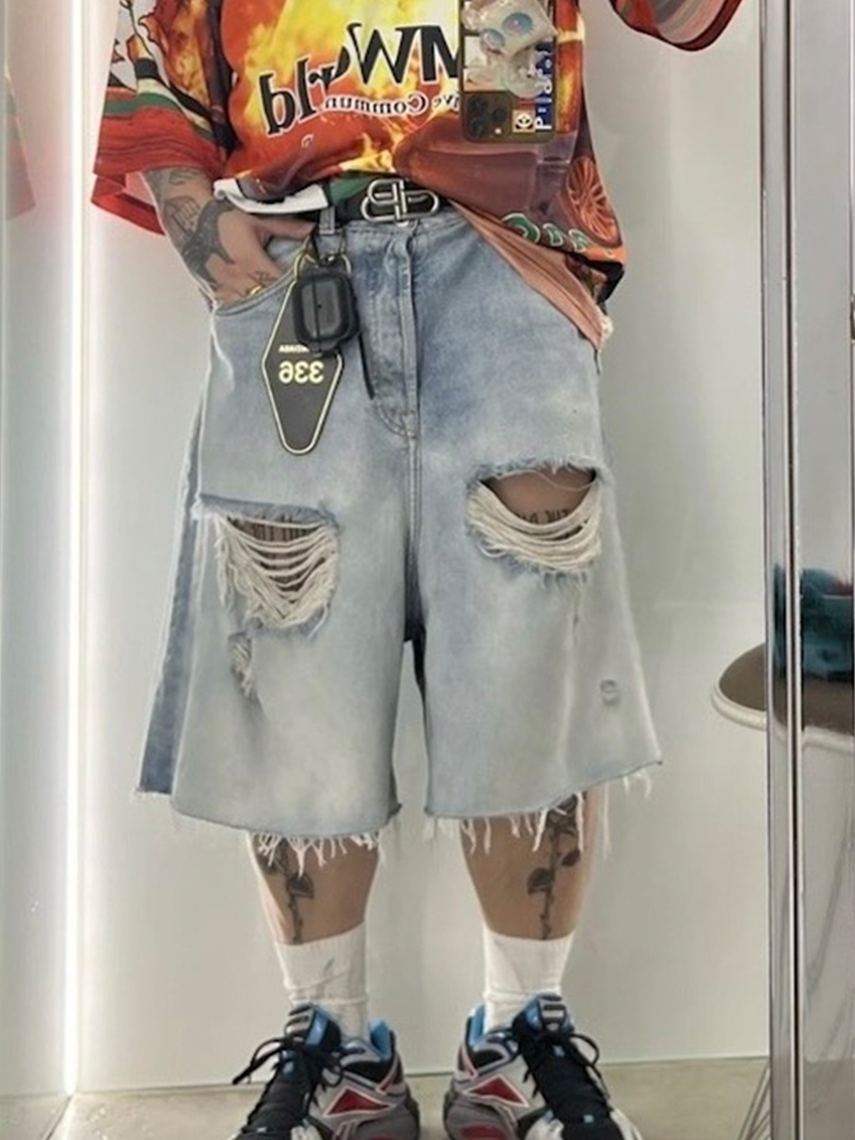 ダメージ加工デニムショートパンツ ダメージ加工デニムショートパンツ | レディース,パンツ,デニム