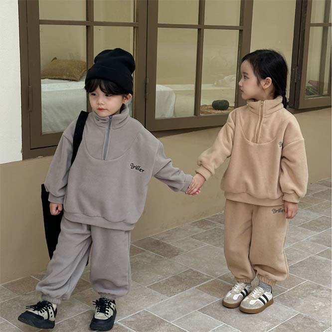 2023冬☆ボアフリース】起毛コート 韓国風子供服男女兼用 スウェット 