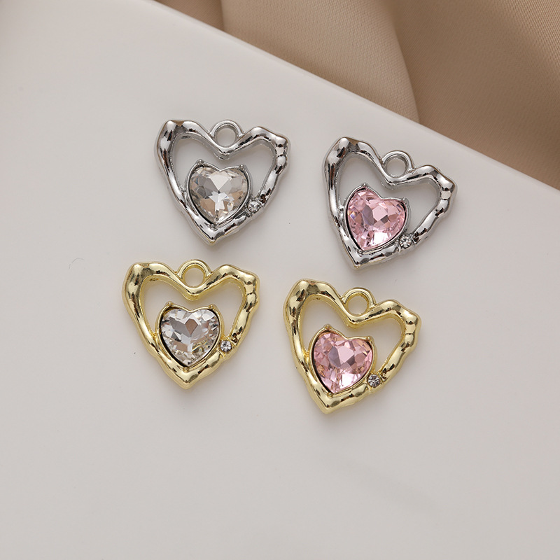 チャーム ハート ゴールド 透かしパーツ アクセサリーパーツ ストーン ビジューチャーム ハンドメイド