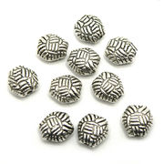【在庫限り】 メタル合金パーツ 約10x10x5.7mm シルバーカラー 《10個》 金具