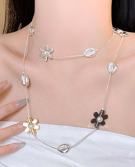 レーディス パール付きフラワー ロングネックレス　 x503