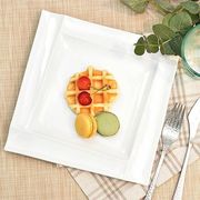 イゾラ 23スクエアプレート 白系 洋食器 角型プレート 日本製 美濃焼 おしゃれ