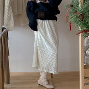 ハート柄ロングスカート　デザイン　レディース　ファッション