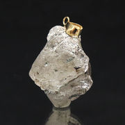 【一点物】ペンダントトップ　フェナカイト＜ロシア産＞　原石　K18　ゴールド　日本製