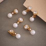 サージカルステンレスイヤリング　アクセサリー　金属アレルギー対応　ファッション　18kコーティング