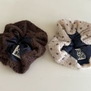 シュシュ　ヘアアクセサリー　韓国ファッション　ドット柄