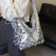 トートバッグ　スパンコール　秋冬　韓国ファッション　デザイン