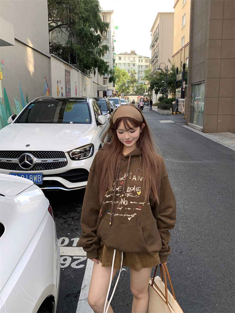 2026年INS 春新作  気質   おしゃれ  ルーズ   プルオーバー  カジュアル  スウェット  コート