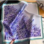 エレガントなプリント柄入り100％シルクプチスカーフ　04517