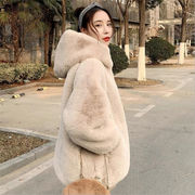 大人の秋コーデに韓国版 中・長セクションジッパー 模造ウサギ毛皮フード付きコートゆったりする