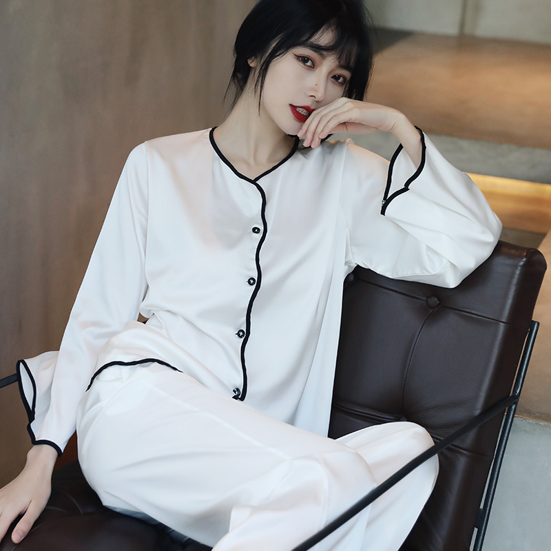 新型パジャマ女春夏秋韓国版ファッション純色氷シルク家庭服セット