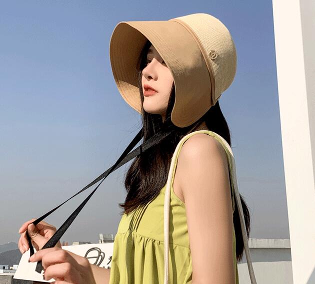 夏ファッション  キャップ 韓国風 紫外線カット   小顔効果 麦わら帽子 バケットハット