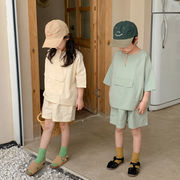 子供のスーツ、2022年夏の子供向け韓国スタイル無地半袖+ショーツ、子供のルーズスーツ