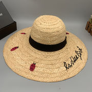 ハンド刺繍ラフィー草日除け大麦わら帽子幅広軒折りたたみ太陽帽子