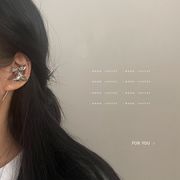 イヤーカフ　アクセサリー　ビンテージ　韓国ファッション　蝶々　片耳