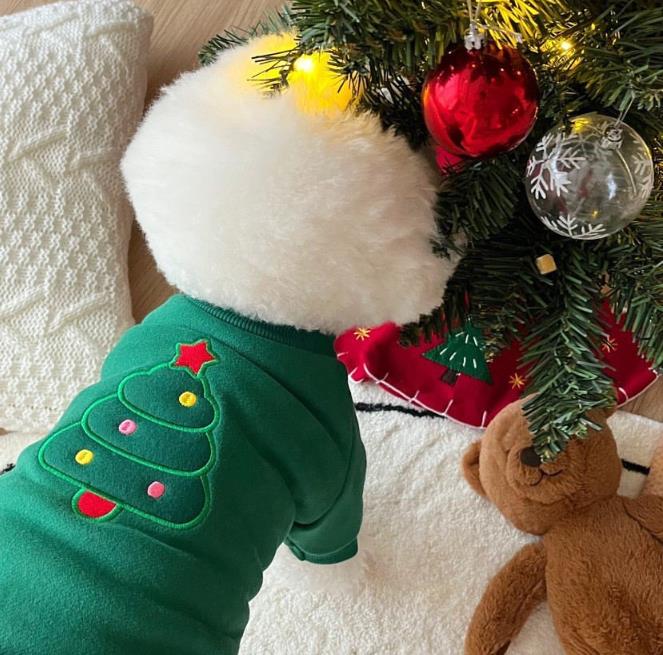 秋冬  犬服     ペット用品      ネコ雑貨  パーカー  クリスマス  ペット服   猫犬兼用2色