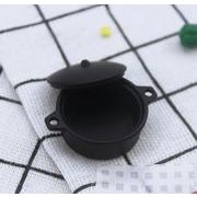 ドールハウス用 ミニチュア    置物   インテリア  微風景  飾り  装飾  小物  模型  黒い鍋