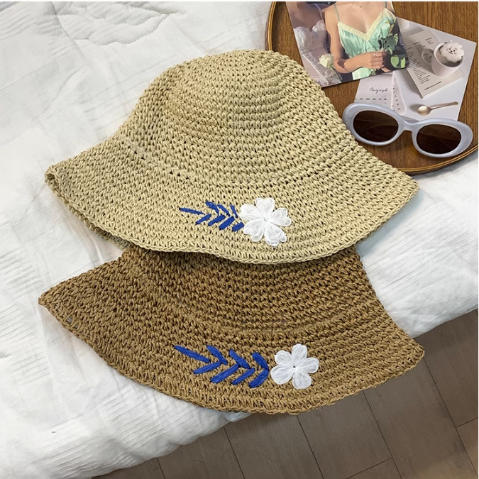 麦わら帽子　帽子　夏　UVカット　日焼け防止　紫外線対策　レディース　折りたたみ　刺繍