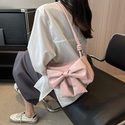 蝶結びショルダーバッグ　PUバッグ　デザイン　韓国ファッション　レディース