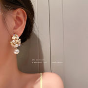 925銀針 韓国のファッション 気質パールダイヤモンド 花のイヤリング ヴィンテージレディースイヤリング