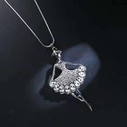 バレエネックレス シルバー  ファッション バレエアクセサリー