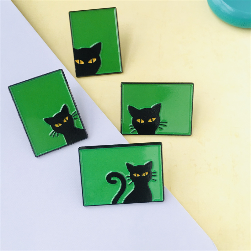 黒猫のブローチ かわいい バッジブローチ ピン 猫のアクセサリー  ファッション猫雑貨