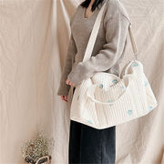 韓国人気マザーズバッグ　大容量　ベビー用品収納　外出　布団収納　刺繍入バッグ