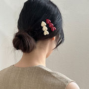 ハートヘアピン　ヘアアクセサリー　レディース　デザイン　韓国風　髪飾り　
