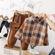 春の子供服、韓国風、男の子、長袖、格子縞のシャツ、パンツ、2点セット