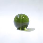 【現品限り】バラ石　モルダバイト＜チェコ産＞　約11mm　約1.76g　証明書付き　※社内在庫