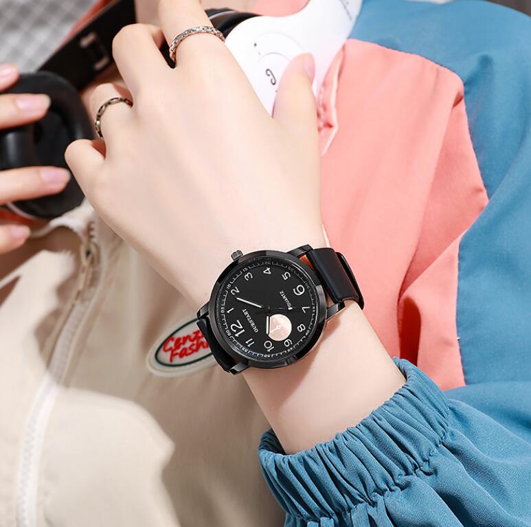 新品　レディース腕時計　ファッション雑貨　ウォッチ　腕時計　