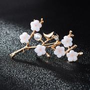 韓国風 高級 梅の花ブローチ ファッション パールコサージュ