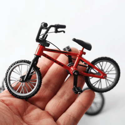 ドールハウス用 ミニチュア道具 フィギュア ぬい撮 おもちゃ 撮影道具 マウンテンバイク 自転車模型 造景