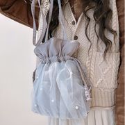 チュール巾着バッグ　ショルダーバッグ　パール　韓国ファッション　デザイン　春夏