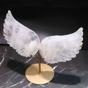 置物　水晶　天使の羽　ブラジル産　台付き　浄化　クォーツ　パワーストーン　天然石