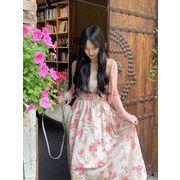 韓国版新作春ドレス、優しいスタイル、ロマンチック、大きな花、シックなサスペンダースカート、万能カーデ