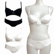 【即納】メッシュレースノンワイヤーブラジャー＆ショーツ