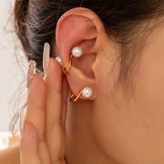 ステンレスパールイヤーカフ　アクセサリー　18kコーティング　デザイン　レディース　金属アレルギー対応