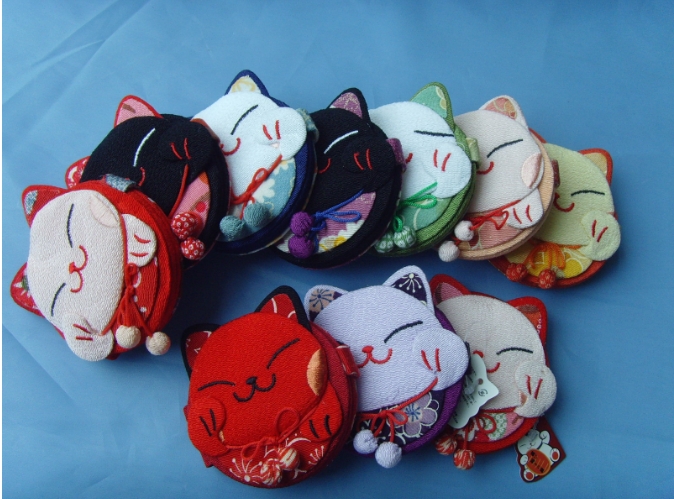 新作　鏡　和風　招き猫　可愛い　ミニ化粧鏡　おしゃれ　和風　雑貨　折り畳み鏡　8*1.5cm　ランダム発送