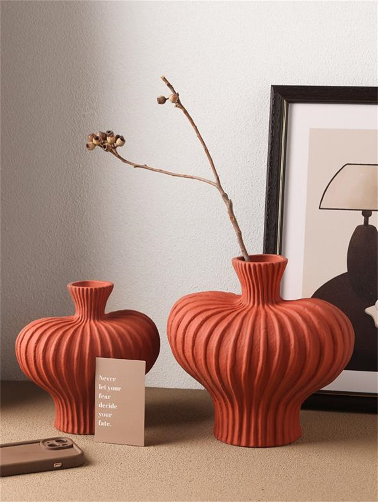 贈り物の問題を簡単に解決する 灯籠果花器 装飾品 花瓶 陶磁器の花瓶